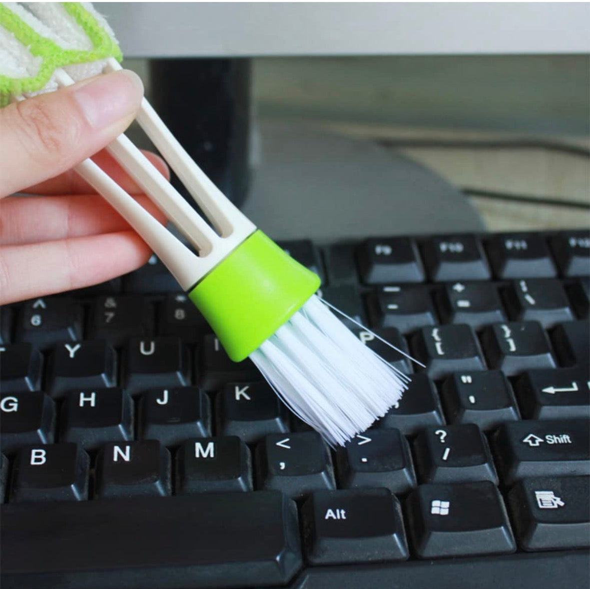 3-in-1 Multipurpose Cleaning Brush